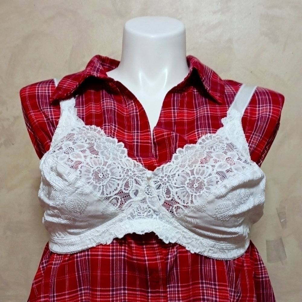 BRA SIZE 36C, WHITE